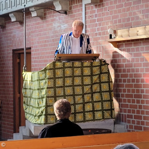 Vermittlung von Grüßen